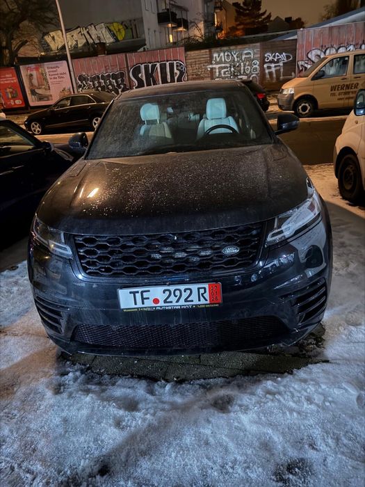 Range Rover Velar  R-Dynamic ( problema motor )
