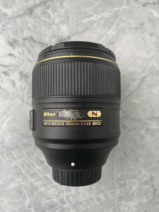Обектив AF-S Nikkor 105 mm f/1.4 E ED за Nikon