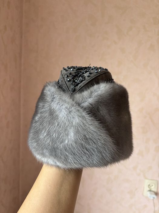 Норковая зимняя пилотка