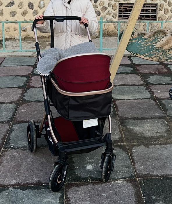 Продам коляску трансформер