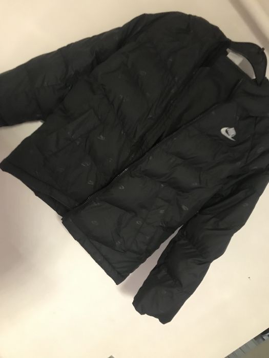 Geaca nike copii 8-9 ani unisex originala