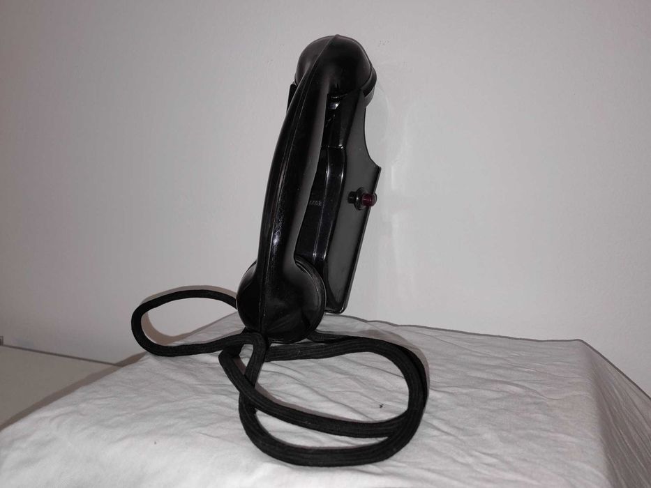 Колекция от ретро телефони