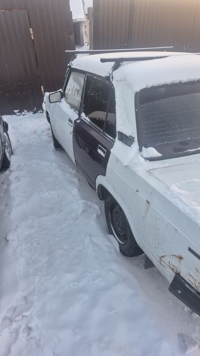 Продам жигули 2107