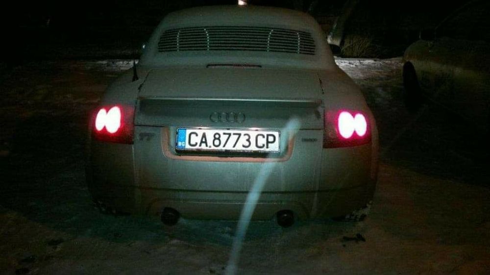 Audi TT на части