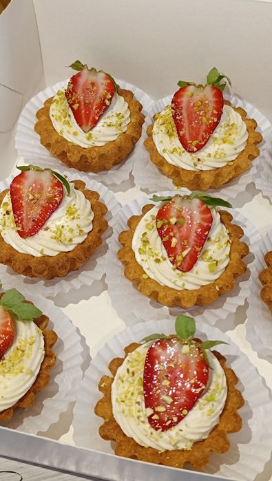 Домашняя выпечка хворост трубочки на заказ