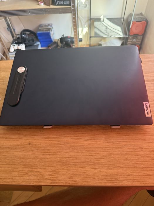 Lenovo IdeaPad 1 15” | 8GB RAM | 512GB SSD | Windows 11 Pro