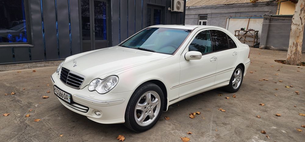 Mersedes benz W 203