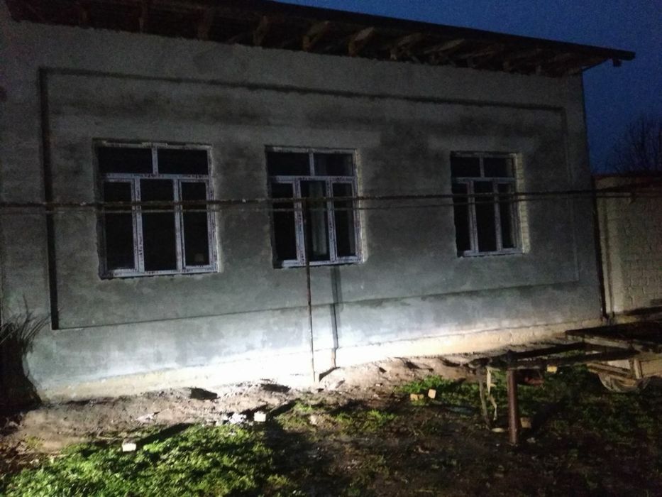 8 сотих ховли Тош. вил. Пскент тумани