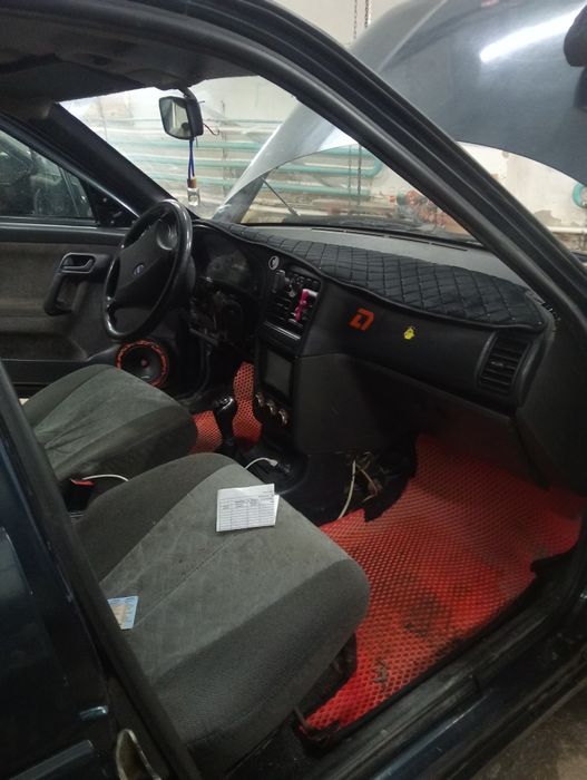 Продам ваз 2112.