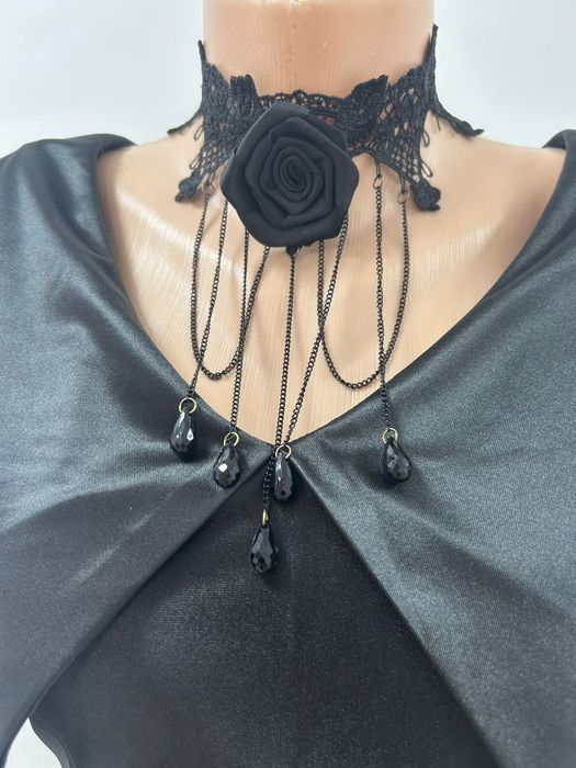 Вечернее платье, украсит любой вечер