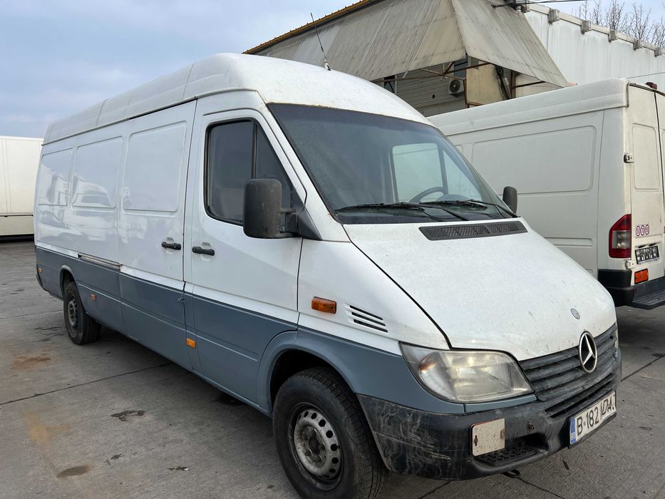 Mercedes Sprinter