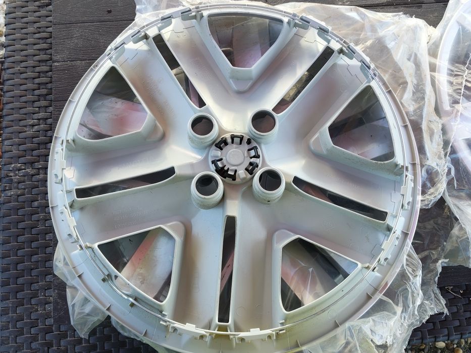 Capace jante tablă Mercedes , Renault , Opel, Peugeot