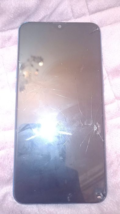 Продам телефон оппо А12