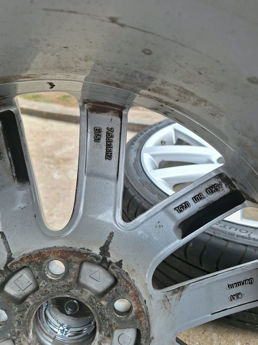 Оригинални алуминиеви джанти Vw 18 цола 5х112 летни гуми  225/40/18