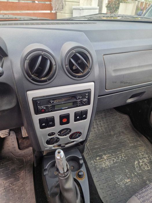 Dacia Logan 2008 1.5 DCi