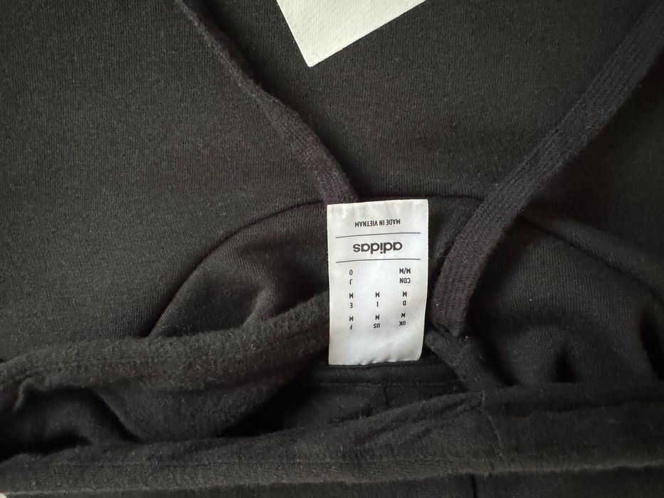 АНЦУГ ADIDAS оригинален M размер комплект