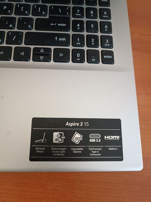 Sotildi!! ..Noutbuk Acer aspira 3 yangi dearli ishlatilmagan 2024