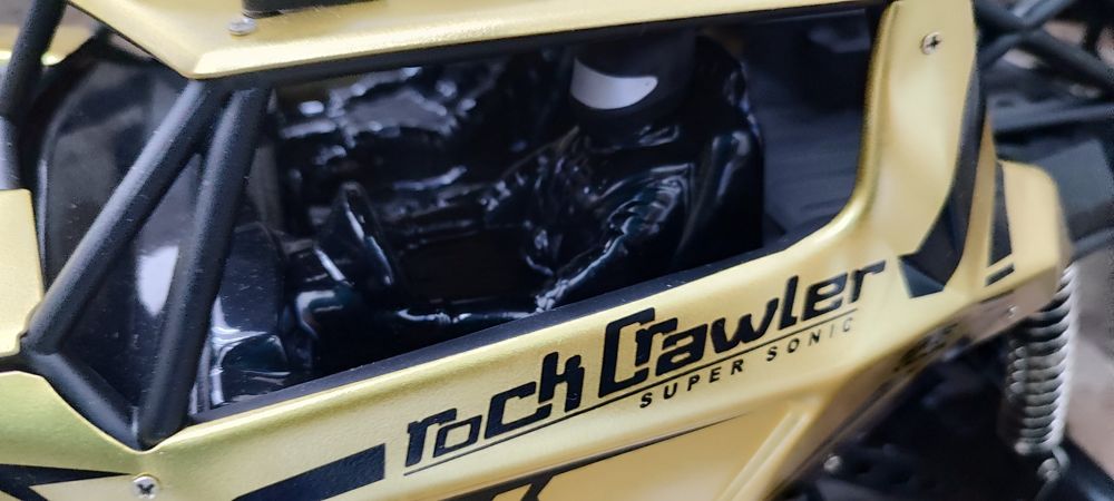 Радиоуправляемый Rock Crawler