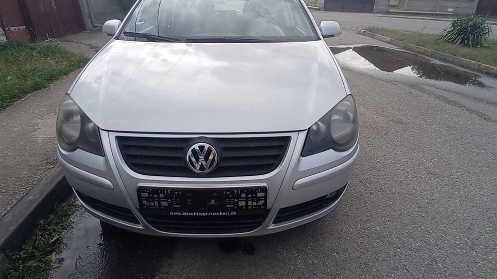 Volkswagen Polo 2009 benzină, 2.587 € — imagine 2