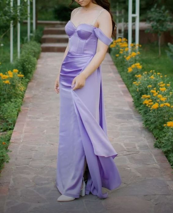 Вечернее платье ручной работы