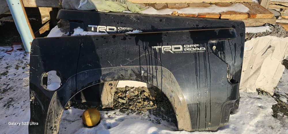 Крыло бампер решётка