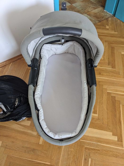 Количка Mutsy Evo 2 + аксесоари към нея