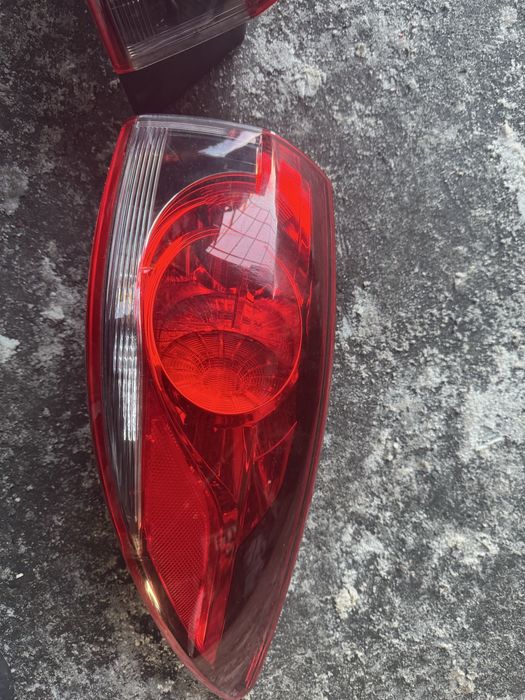 Задний фонарь мазда 6