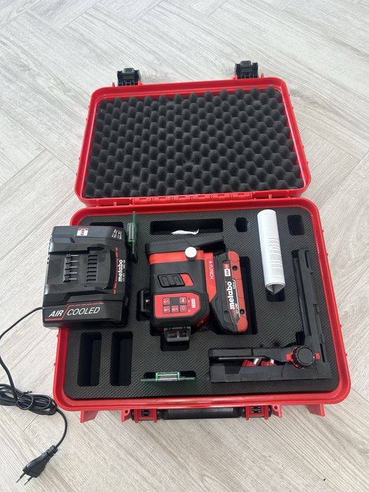 Futech Multicross 3D 18V max laser 3 pante