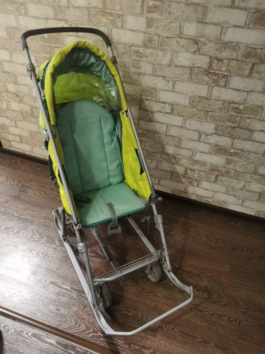 Продам санки детские