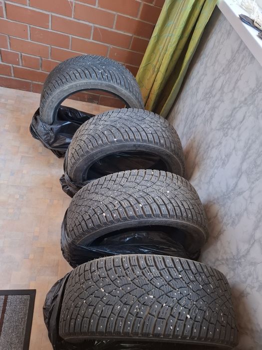 Продам шины шипы