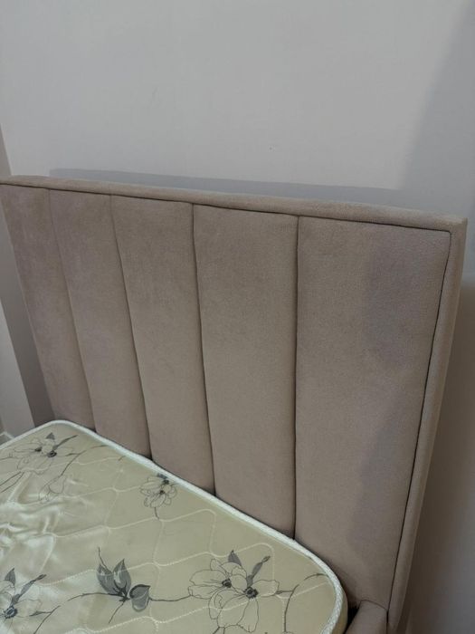 Кровать  односпальная