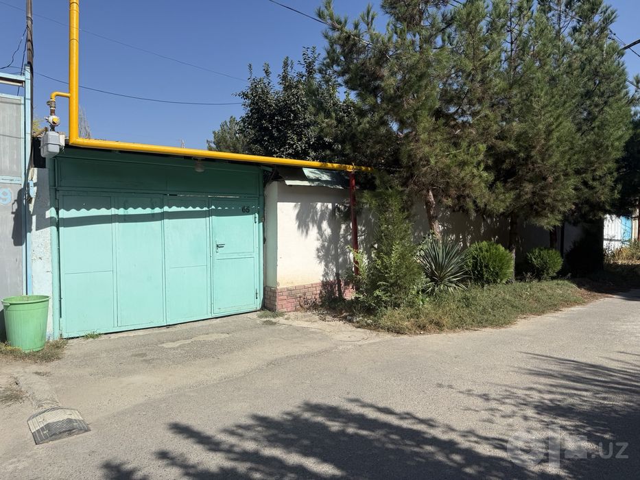 Продаётся участок в Мирзо-Улугбекском районе