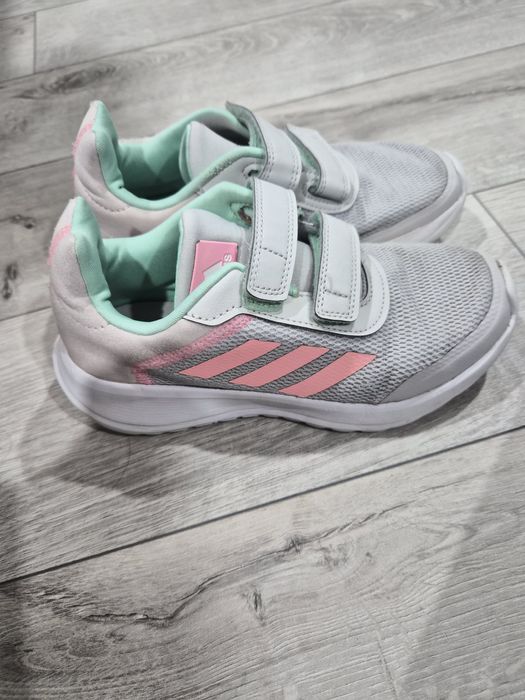 Adidas  маратонки