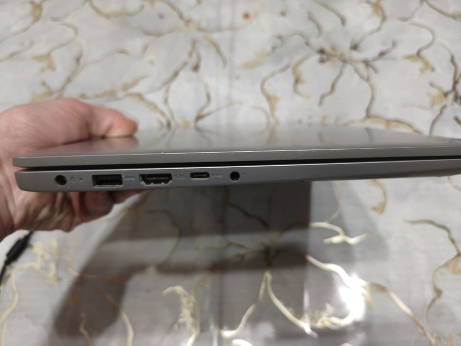 Lenovo IdeaPad 1 15IGL7 (Celeron N4020)