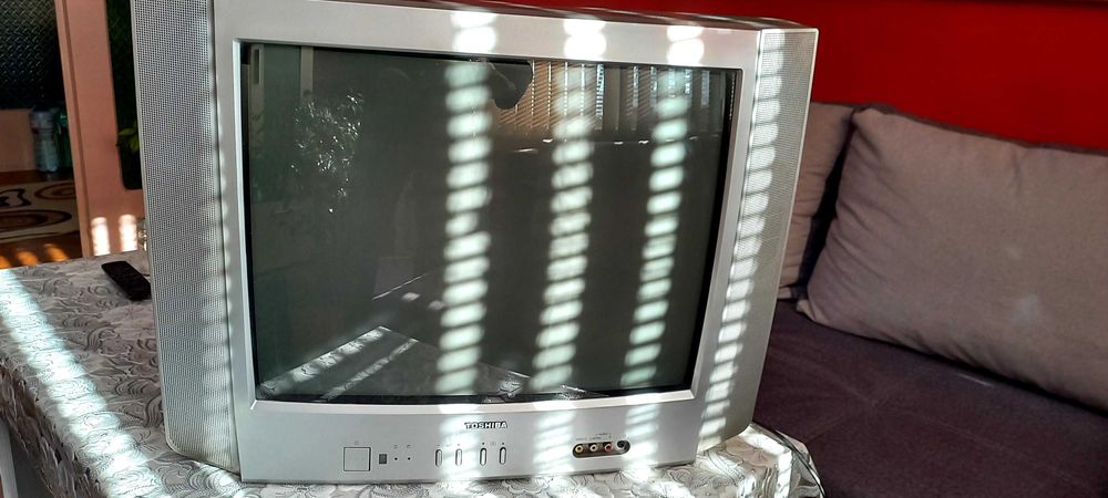 Телевизор Toshiba 21"