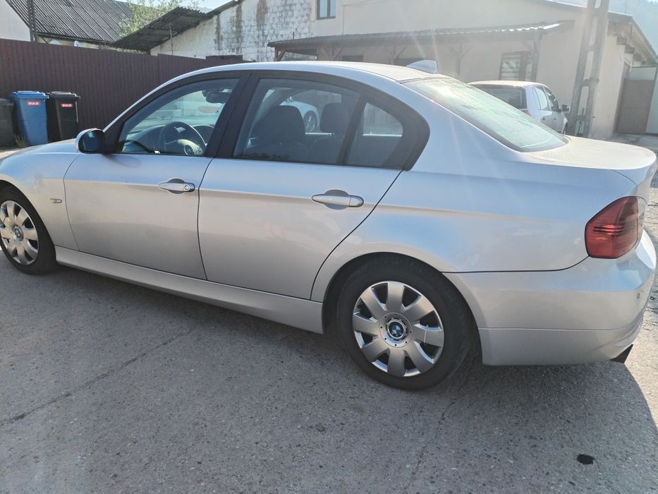 Dezmembrez BMW E90 N47D20A 177cp