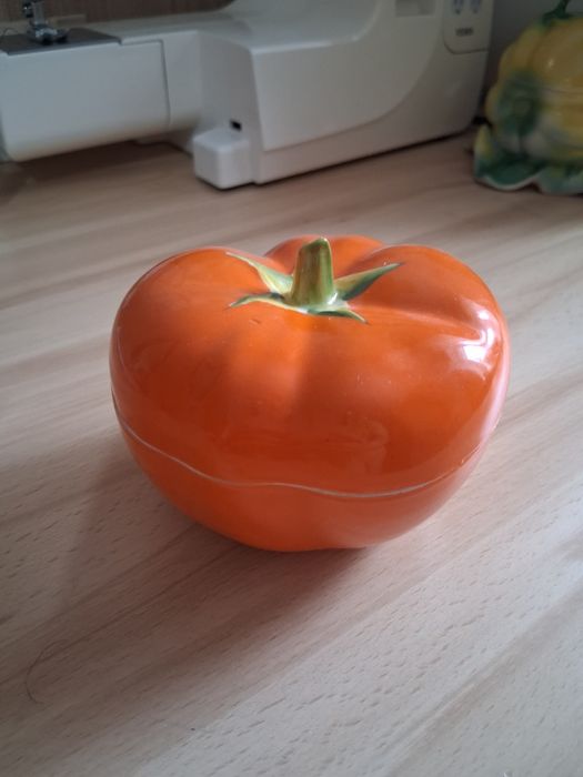 Винтажная фарфоровая посуда