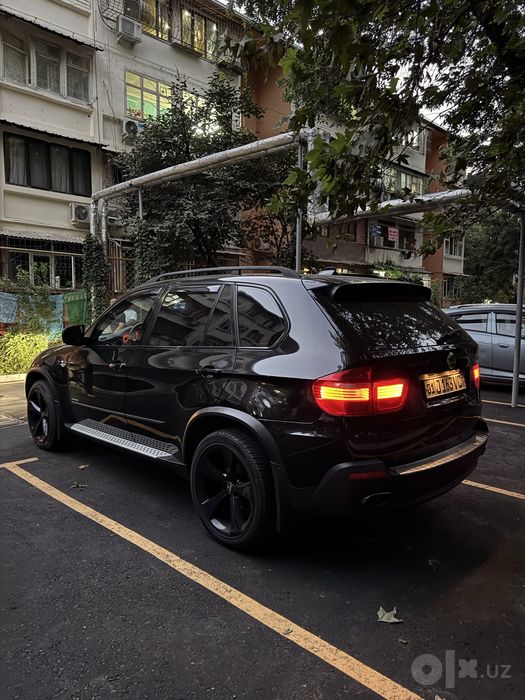 Bmw X5. E70  280 ot kuchi kraskalari toza Hannon bodykit qilingan