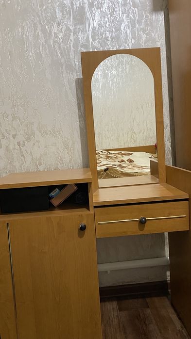 Срочно Продам Спальный Гарнитур