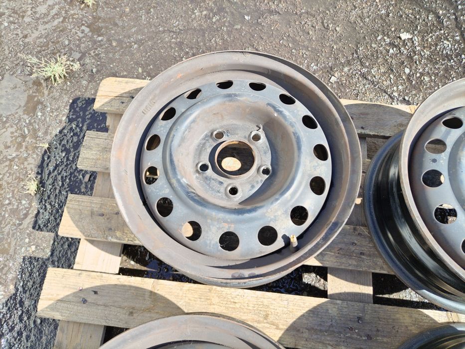 15 цола 5 х 114,3 мм Хюндай - 6 Инча / ЕТ 46