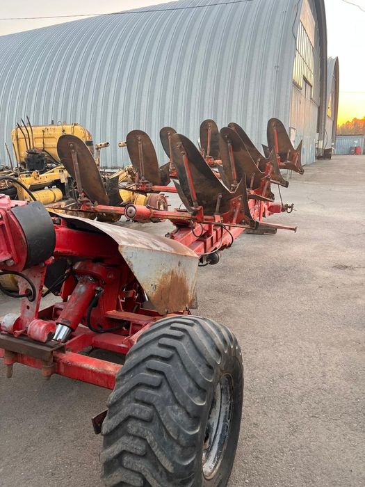 Плуг переворотный прицепной