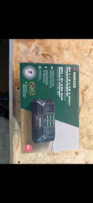 Зарядно Parkside 20v 2×4.5an