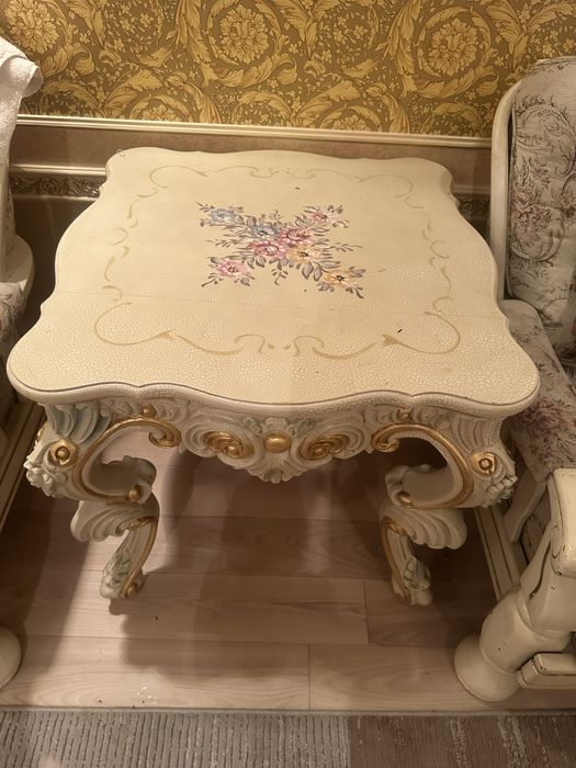 Гостиная мебель в комплекте