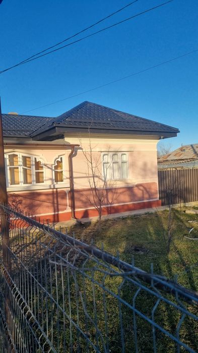 Acoperisuri complete reparații urgente