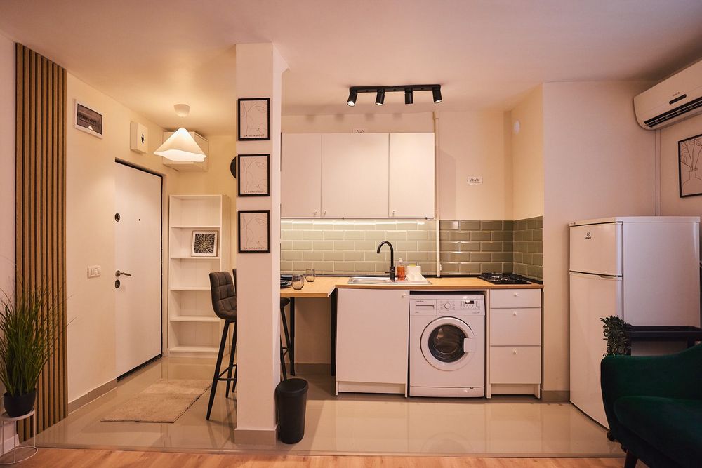 Garsonieră Premium | Design Interior | Centru București | Conexiune directa Aeroport | Metrou M1 & M4 — 600 EUR/lună