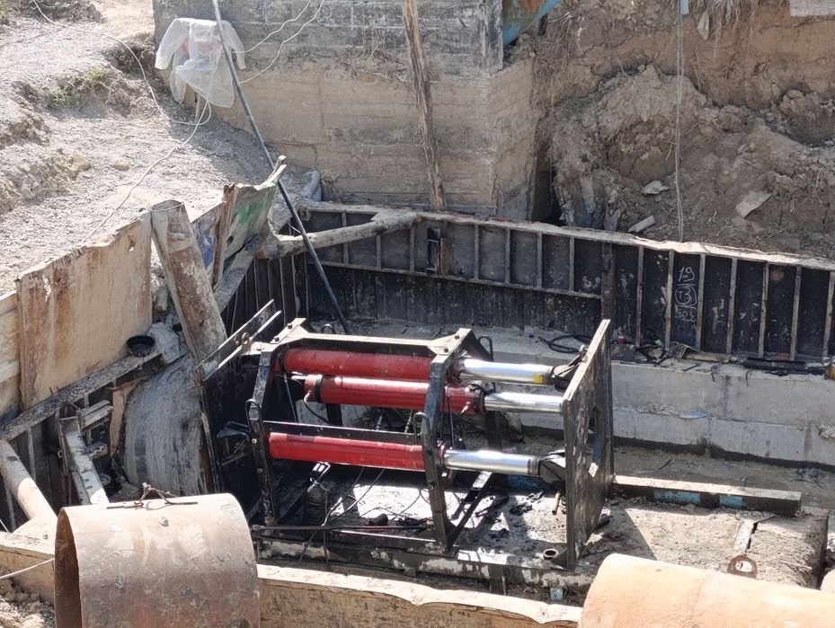 Прокол агрегат 800 тон.