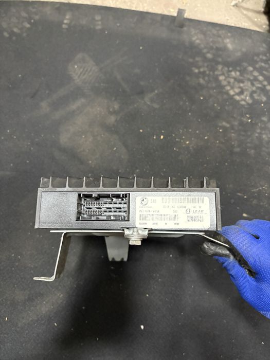 Bmw e83 x3 Усилвател