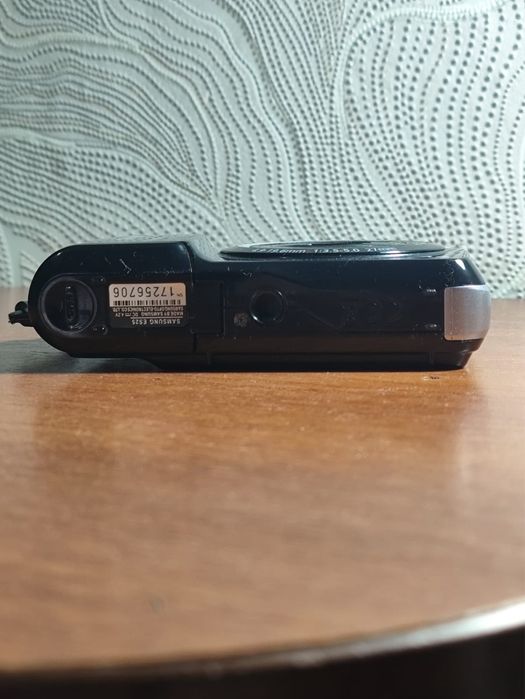 Продам фотоаппарат Samsung 4X