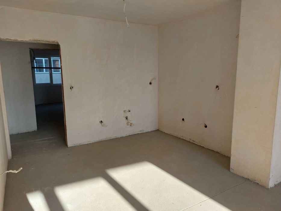 Продава се Тристаен апартамент в Варна, Аспарухово - 90 кв.м за 617 €/кв.м - Снимка #4