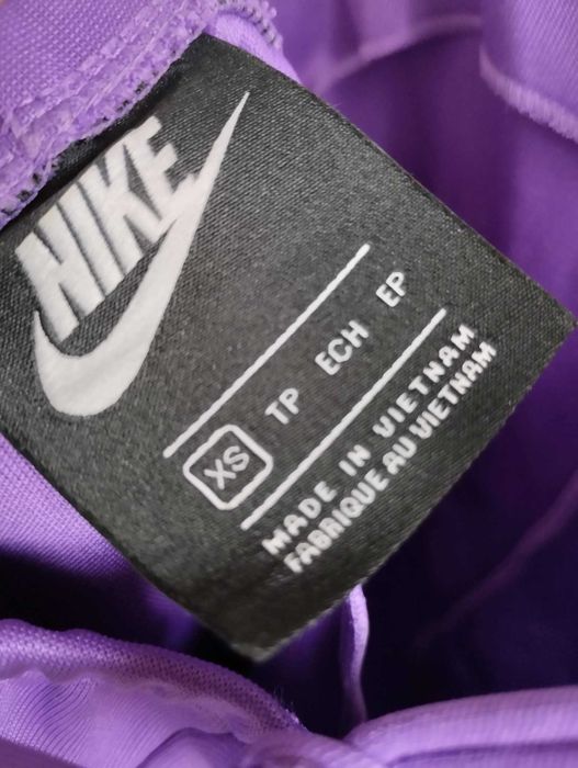 Nike Icon Clash dress размер XS.